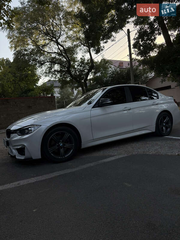 Седан BMW 3 Series 2015 в Одессе фото 7 Седан BMW 3 Series 2015 в Одессе