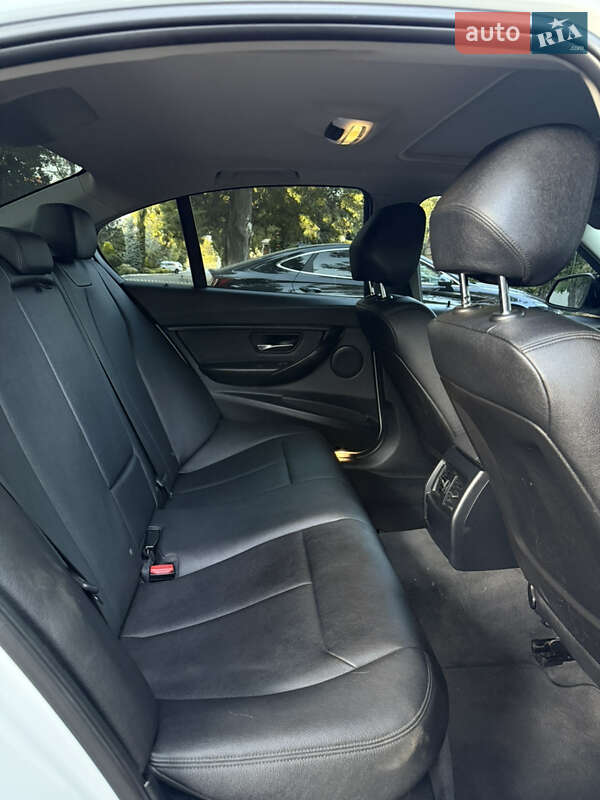 Седан BMW 3 Series 2015 в Одессе фото 25 Седан BMW 3 Series 2015 в Одессе