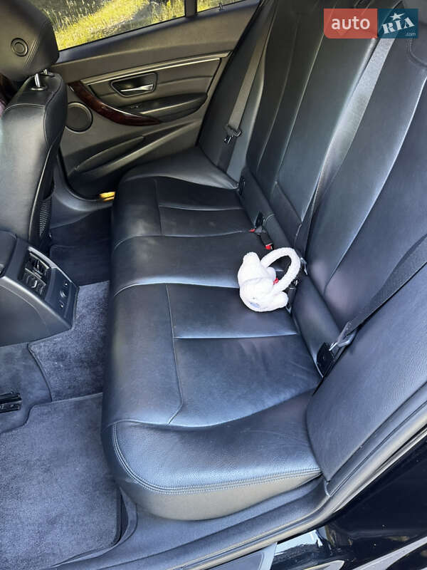 Седан BMW 3 Series 2013 в Каменском