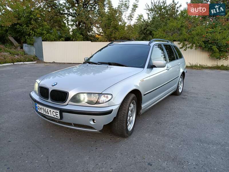 Универсал BMW 3 Series 2002 в Ахтырке