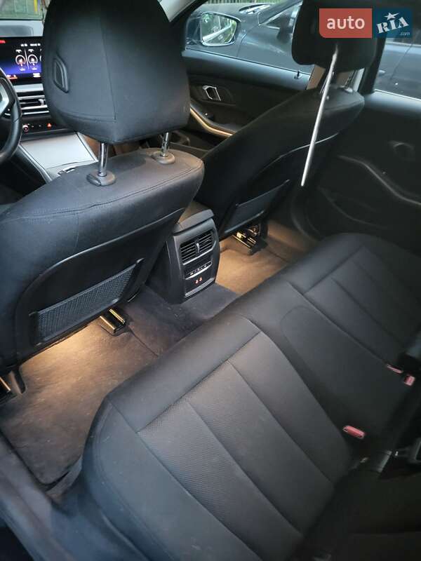 Универсал BMW 3 Series 2022 в Львове