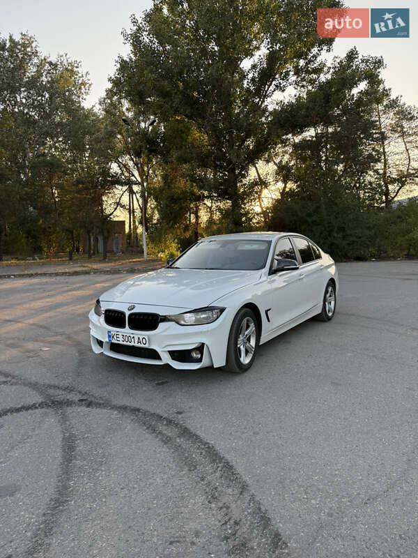Седан BMW 3 Series 2013 в Днепре фото Седан BMW 3 Series 2013 в Днепре