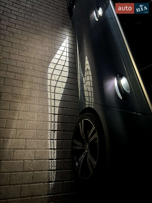 Седан BMW 3 Series 2019 в Дніпрі