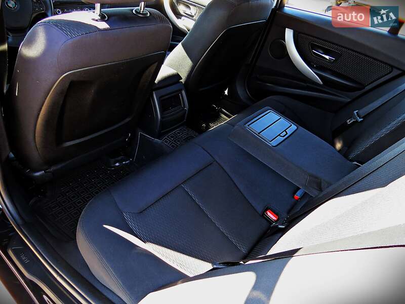 Универсал BMW 3 Series 2013 в Черкассах фото 12 Универсал BMW 3 Series 2013 в Черкассах