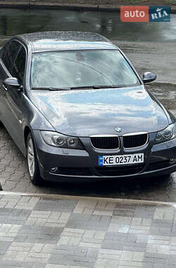 Седан BMW 3 Series 2008 в Никополе
