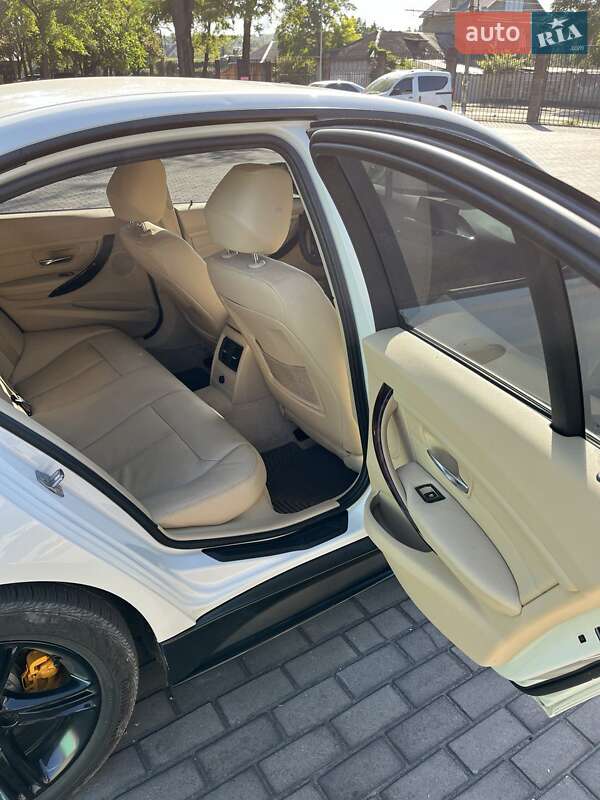 Седан BMW 3 Series 2013 в Каменском