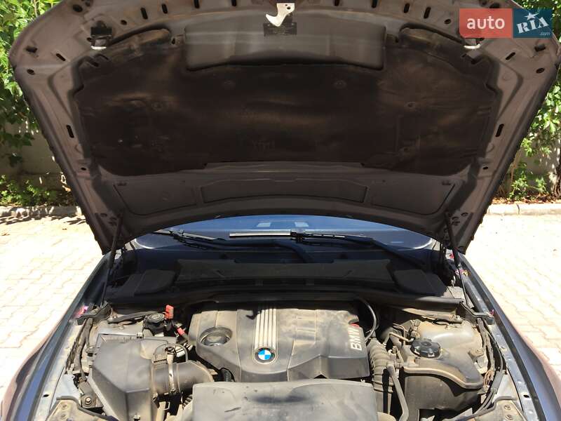 Універсал BMW 3 Series 2009 в Львові фото 42 Універсал BMW 3 Series 2009 в Львові
