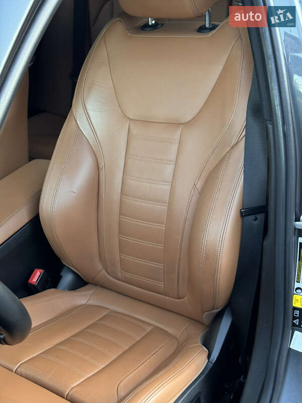 Седан BMW 3 Series 2020 в Виннице