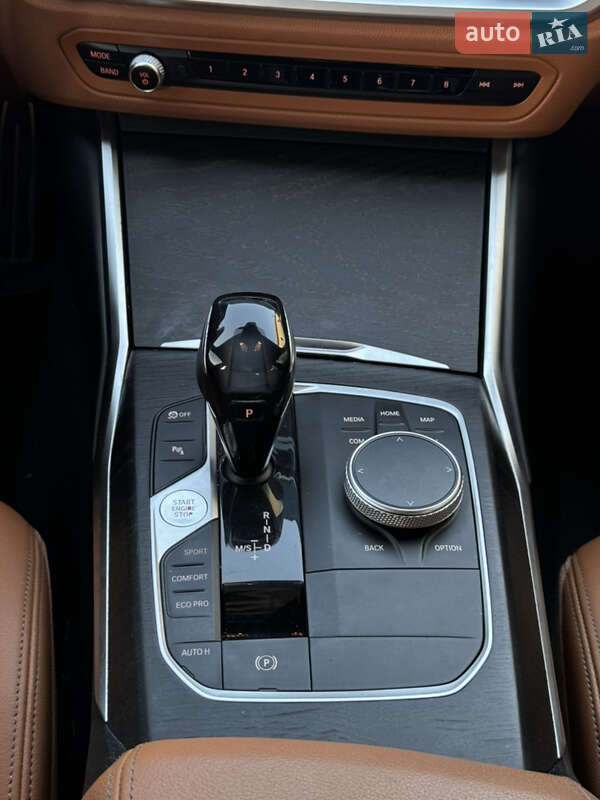 Седан BMW 3 Series 2020 в Виннице