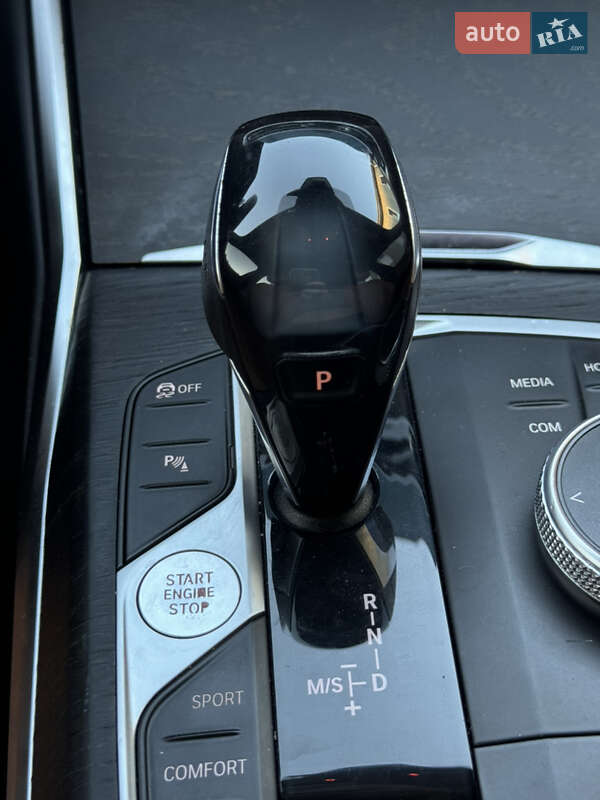 Седан BMW 3 Series 2020 в Виннице