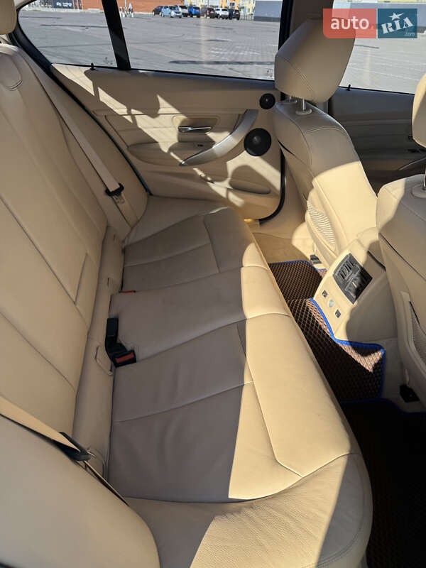 Седан BMW 3 Series 2013 в Киеве фото 14 Седан BMW 3 Series 2013 в Киеве