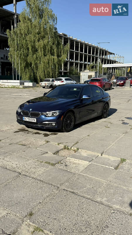 Седан BMW 3 Series 2016 в Львові