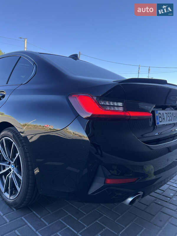 Седан BMW 3 Series 2019 в Кропивницком фото 22 Седан BMW 3 Series 2019 в Кропивницком