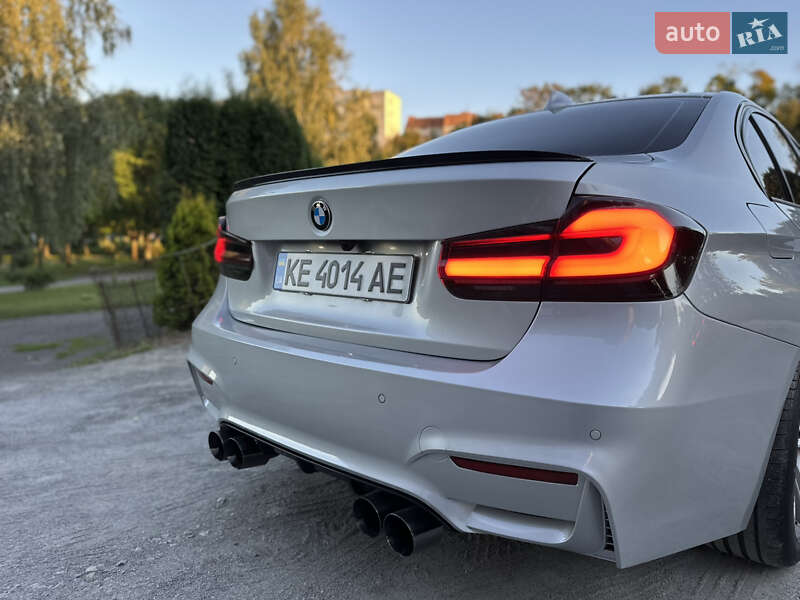 Седан BMW 3 Series 2013 в Хмельницькому