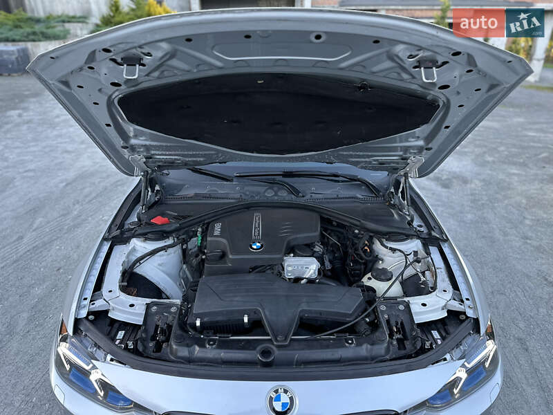 Седан BMW 3 Series 2013 в Хмельницькому