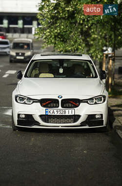 Седан BMW 3 Series 2014 в Києві