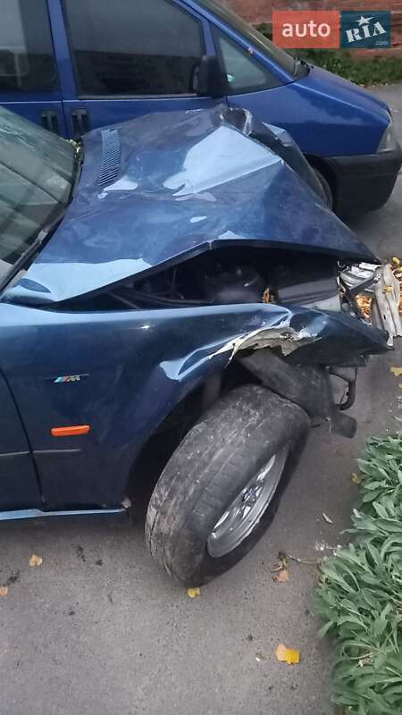 Купе BMW 3 Series 2002 в Гнивани