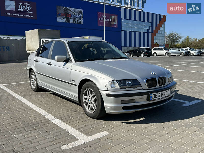 BMW 3 Series 2000