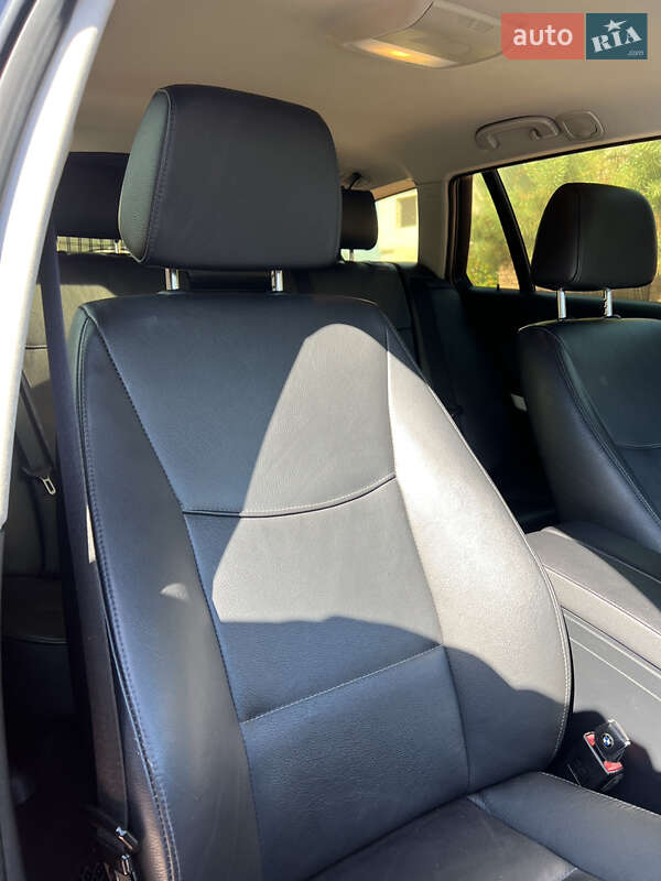 Универсал BMW 3 Series 2012 в Черновцах