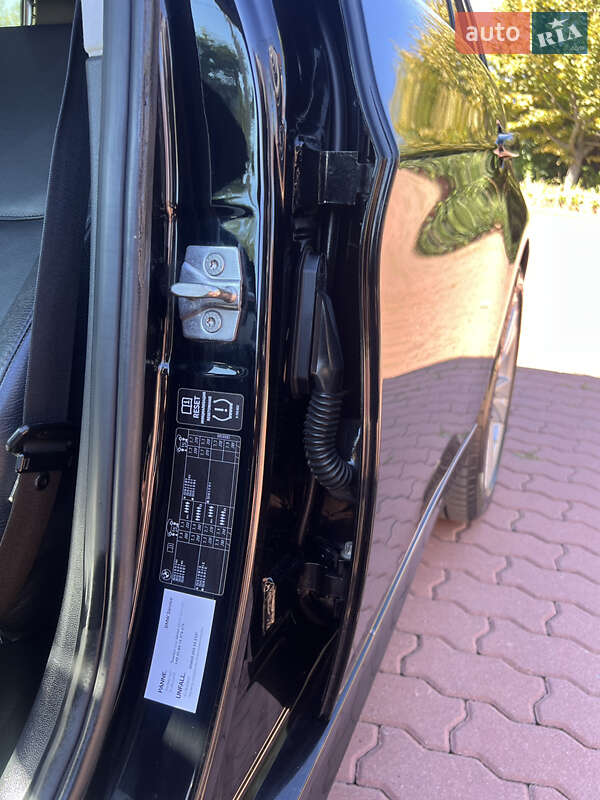 Универсал BMW 3 Series 2012 в Черновцах