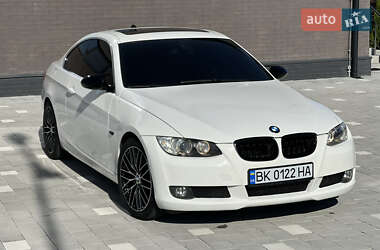 Купе BMW 3 Series 2007 в Рокитному