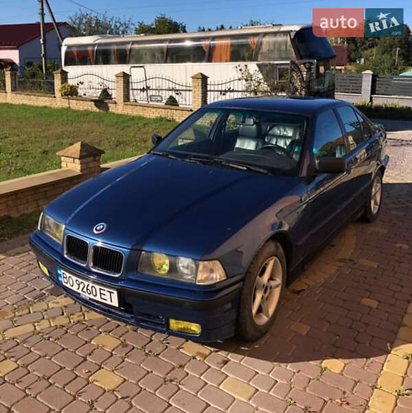 BMW 3 Series 1992