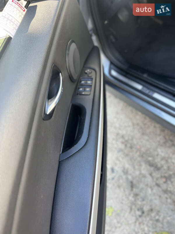 Седан BMW 3 Series 2010 в Одессе фото 25 Седан BMW 3 Series 2010 в Одессе