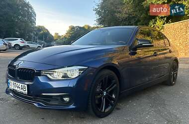 Седан BMW 3 Series 2016 в Києві