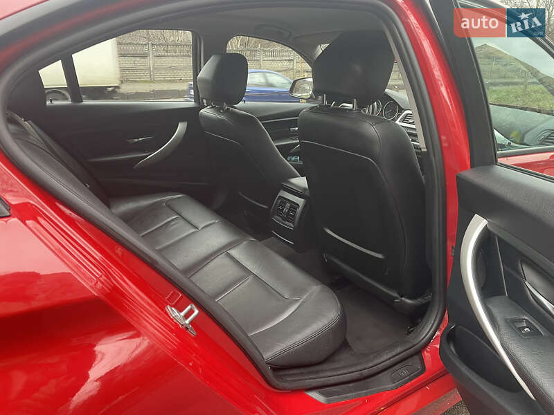 Седан BMW 3 Series 2013 в Киеве фото 4 Седан BMW 3 Series 2013 в Киеве