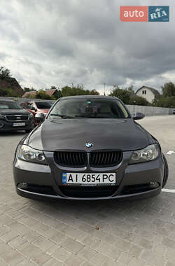 Седан BMW 3 Series 2005 в  фото 2 Седан BMW 3 Series 2005 в