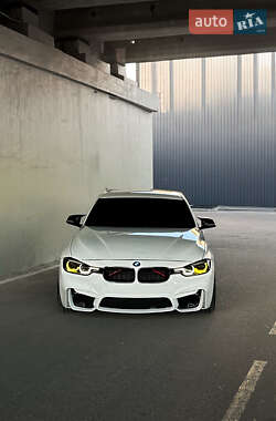 Седан BMW 3 Series 2012 в Тернополі