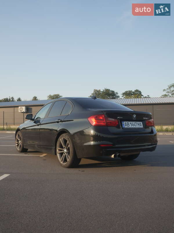 Седан BMW 3 Series 2012 в Вінниці