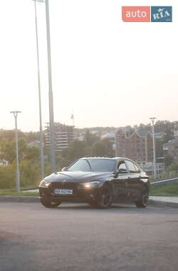 Седан BMW 3 Series 2012 в 
