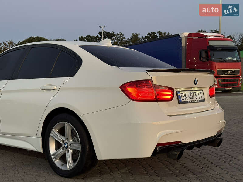 Седан BMW 3 Series 2014 в Радивилове фото 28 Седан BMW 3 Series 2014 в Радивилове