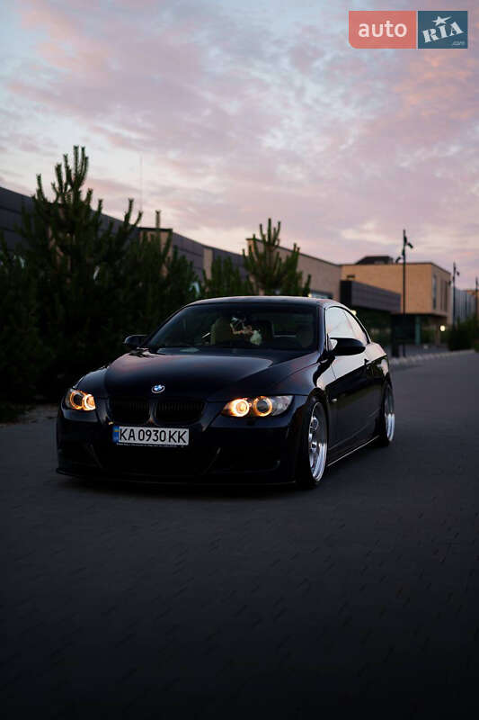 Кабриолет BMW 3 Series 2007 в Хмельницком