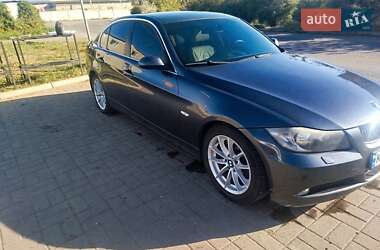 Седан BMW 3 Series 2005 в  фото 8 Седан BMW 3 Series 2005 в