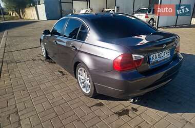 Седан BMW 3 Series 2005 в  фото 13 Седан BMW 3 Series 2005 в