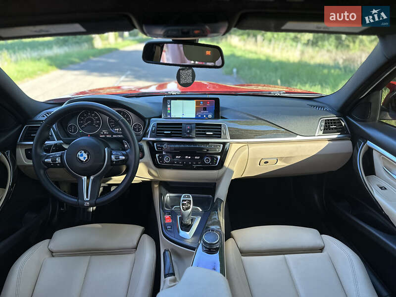 Седан BMW 3 Series 2016 в Полтаве