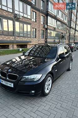 Універсал BMW 3 Series 2009 в Житомирі