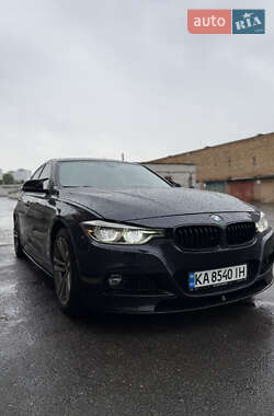 Седан BMW 3 Series 2016 в Києві