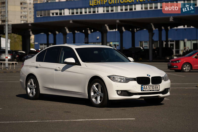 Седан BMW 3 Series 2014 в Києві