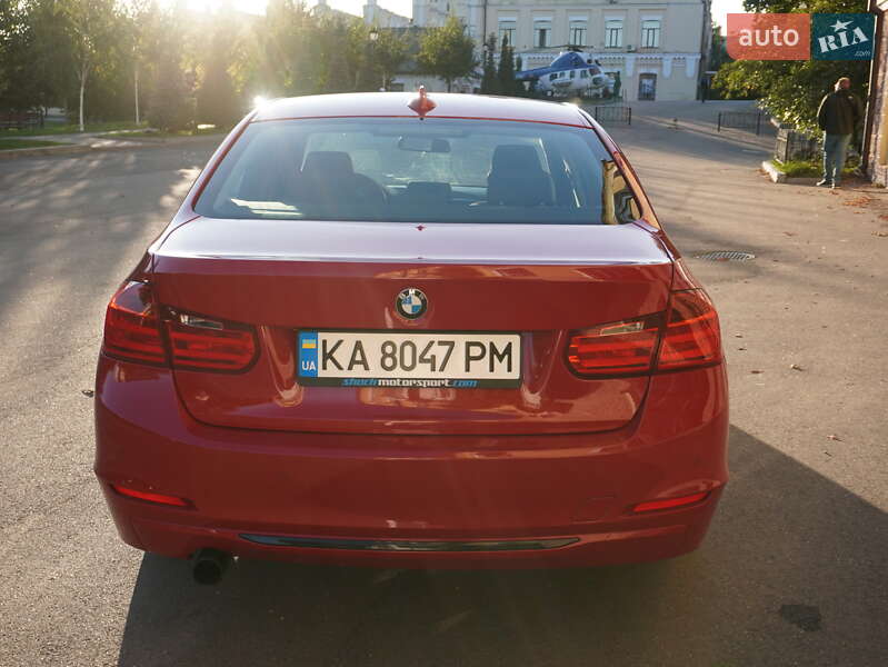 Седан BMW 3 Series 2012 в Киеве
