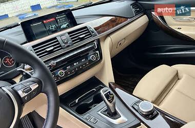 Седан BMW 3 Series 2017 в 