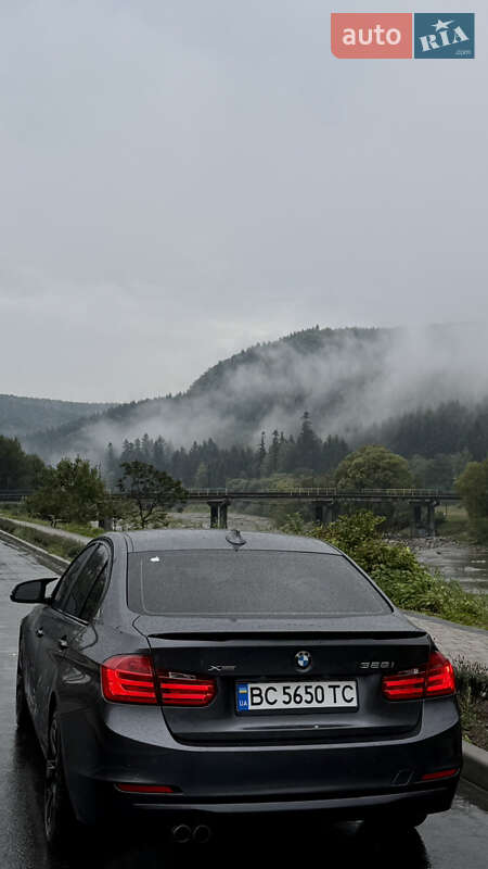 Седан BMW 3 Series 2015 в Львове