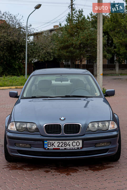 BMW 3 Series 2000