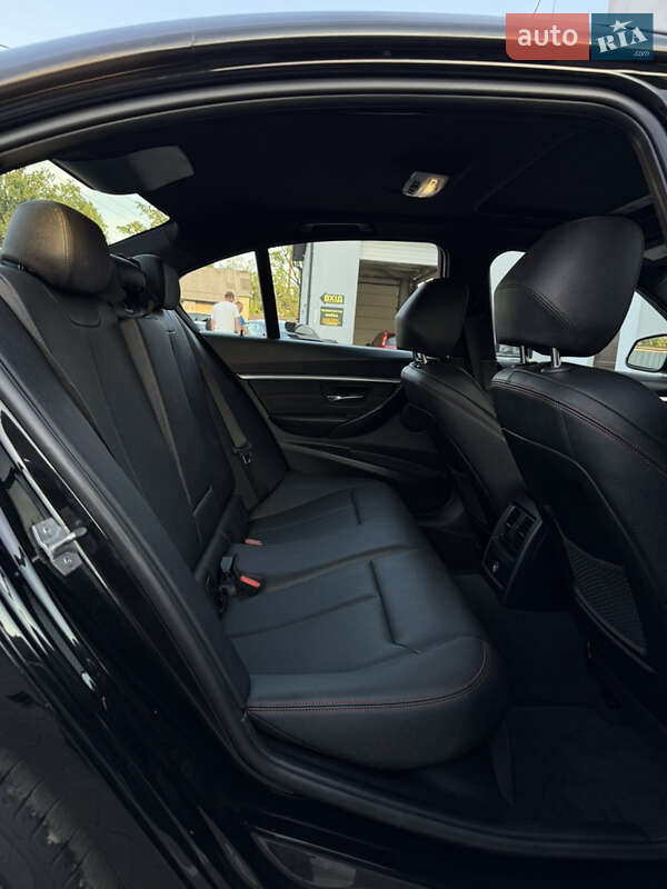 Седан BMW 3 Series 2018 в Луцке фото 45 Седан BMW 3 Series 2018 в Луцке