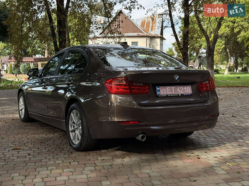 Седан BMW 3 Series 2012 в Тячеве фото 18 Седан BMW 3 Series 2012 в Тячеве
