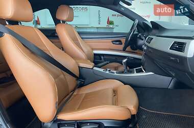 Купе BMW 3 Series 2011 в 