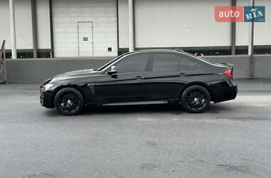 Седан BMW 3 Series 2014 в 