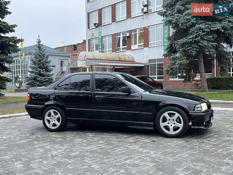 Купе BMW 3 Series 1992 в Смілі